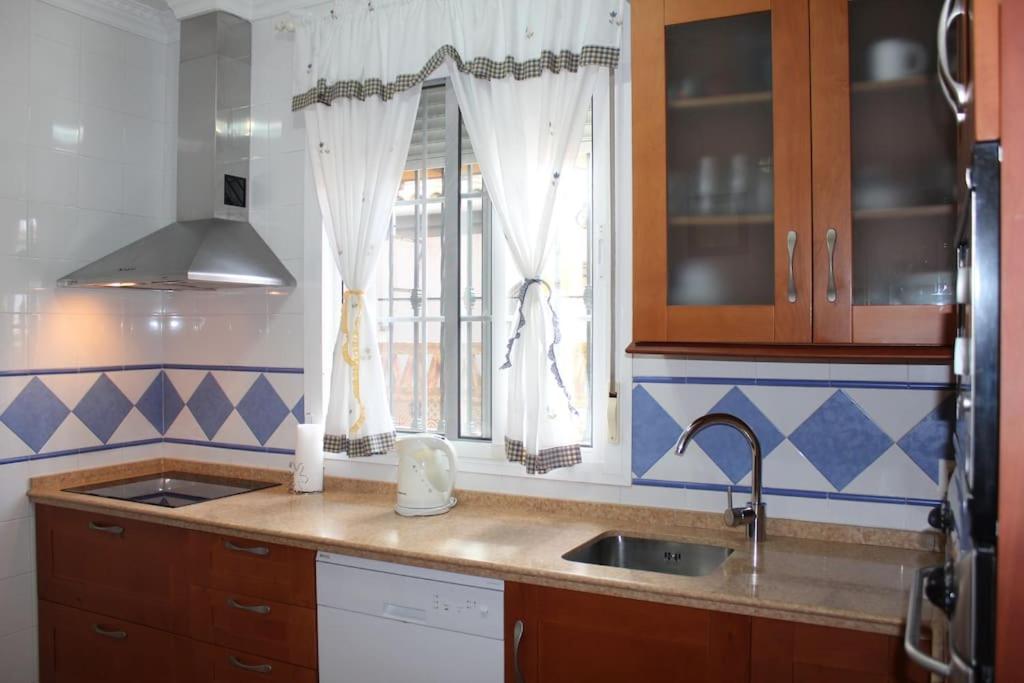 Casa 4 Dormitorios En Ayamonte Aiamonte Exterior foto